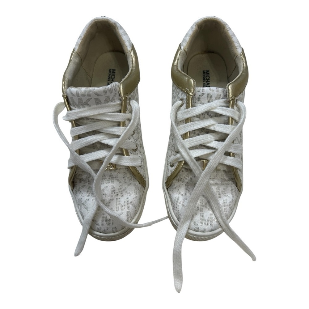Michael Kors Kids Sneakers in White and Gold size 4